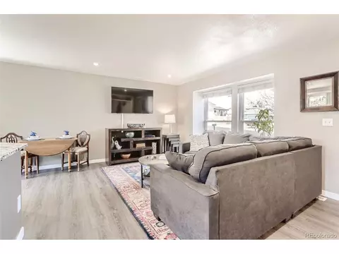 18062 E Kepner Dr, Aurora, CO 80017 photo 4