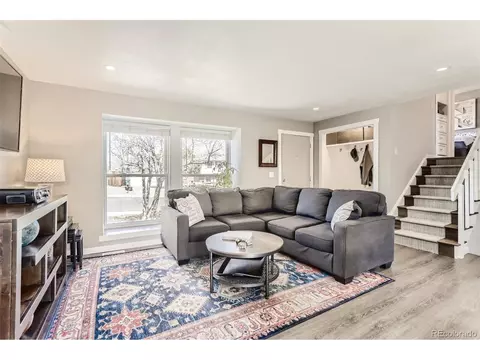 18062 E Kepner Dr, Aurora, CO 80017 photo 5