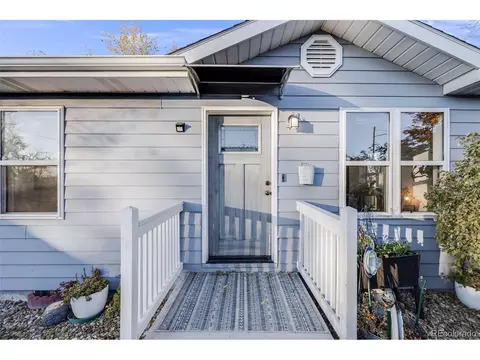 1181 Yosemite St, Denver, CO 80220