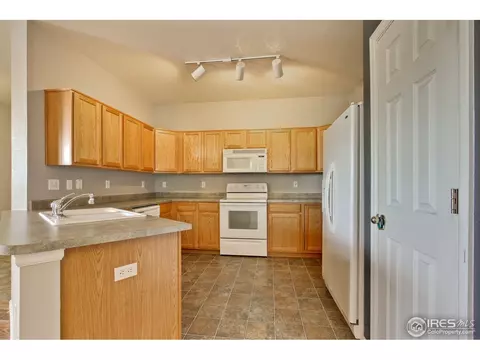 5834 Canyon St, Frederick, CO 80504 photo 10