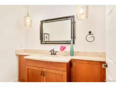 Bath - 485 Quail Cir, Boulder, CO 80304 photo 1 of 5