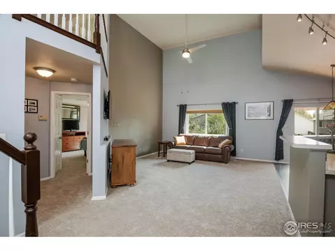 4898 Wren Ct, Frederick, CO 80504 photo 3