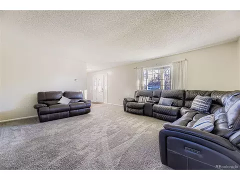 17033 E Pacific Pl, Aurora, CO 80013 photo 6