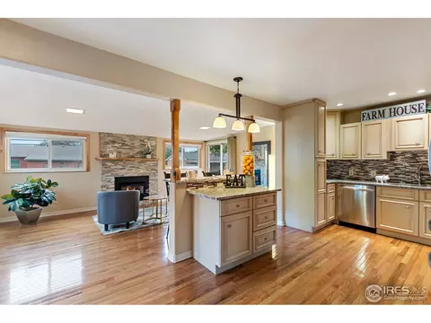 6074 Iris Way, Arvada, CO 80004 photo 10