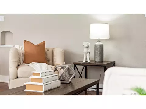 975 Harrison St, Denver, CO 80206 photo 8