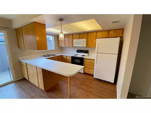 9108 E Lehigh Ave, Denver, CO 80237 photo 6