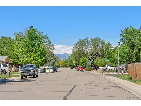 717 E 4th Ave, Longmont, CO 80504 photo 2