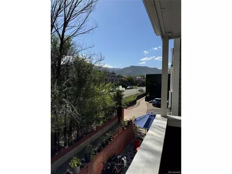 2201 Pearl St #104, Boulder, CO 80302