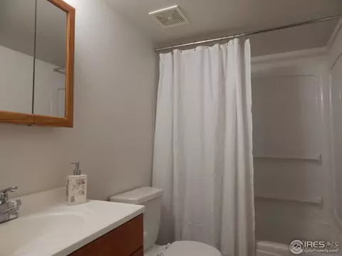 2138 6th St, Greeley, CO 80631 photo 17