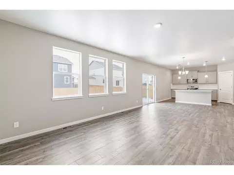 7757 E 159th Ave, Thornton, CO 80602 photo 9