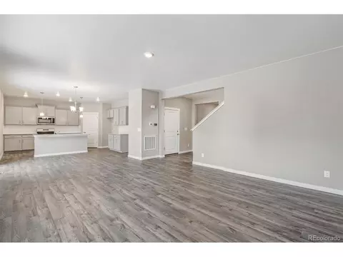 7757 E 159th Ave, Thornton, CO 80602 photo 8
