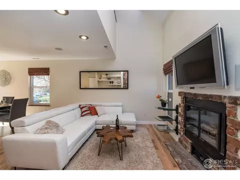 790 Walnut St #C, Boulder, CO 80302 photo 3