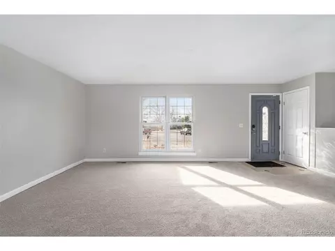 18079 E Pacific Pl, Aurora, CO 80013 photo 9