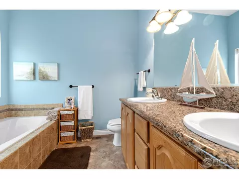 1523 Sandy Ln, Windsor, CO 80550 photo 8