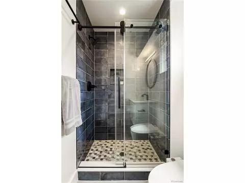 Bath - 4165 Stuart St, Denver, CO 80212 photo 7 of 7