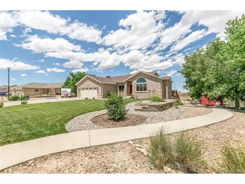 1325 Viewridge Rd, Bennett, CO 80102 photo 2