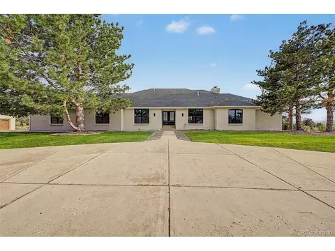Exterior - 16920 Easter Ave, Foxfield, CO 80016 photo 3 of 6