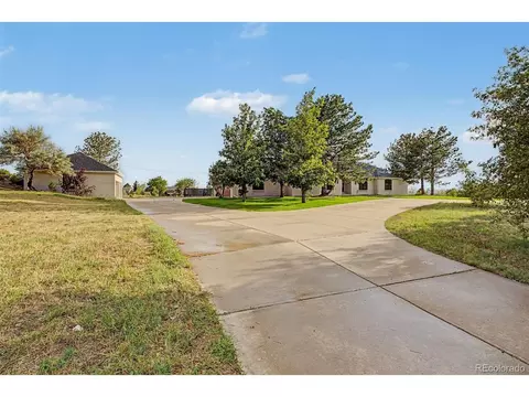 Exterior - 16920 Easter Ave, Foxfield, CO 80016 photo 6 of 6