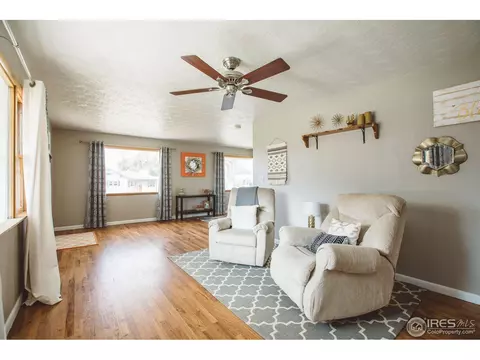 528 Oak St, Windsor, CO 80550 photo 6