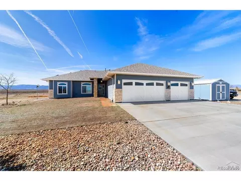 2581 Greenhorn View Dr, Pueblo, CO 81007