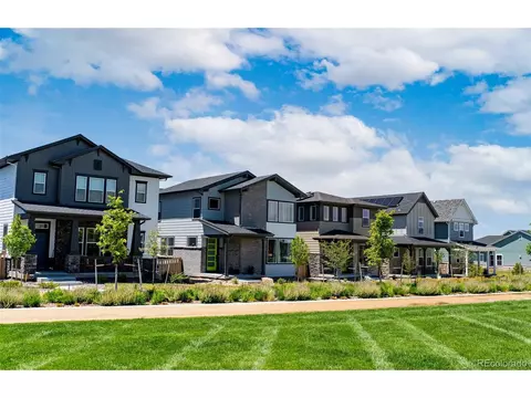 21042 E 63rd Dr, Aurora, CO 80019 photo 2
