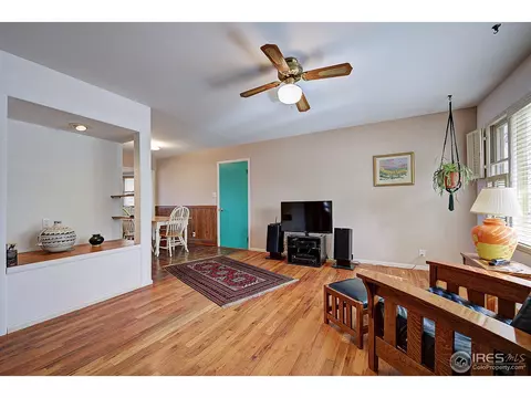513 E Oak St, Lafayette, CO 80026 photo 3