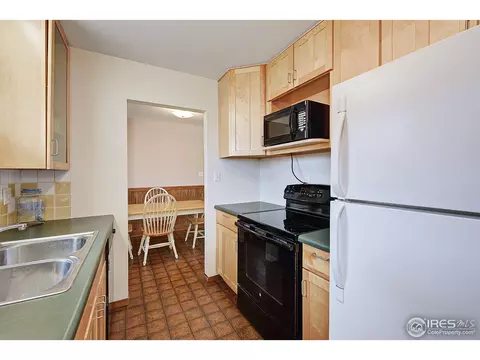 513 E Oak St, Lafayette, CO 80026 photo 9