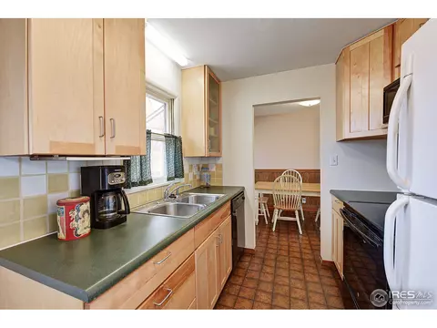 513 E Oak St, Lafayette, CO 80026 photo 8