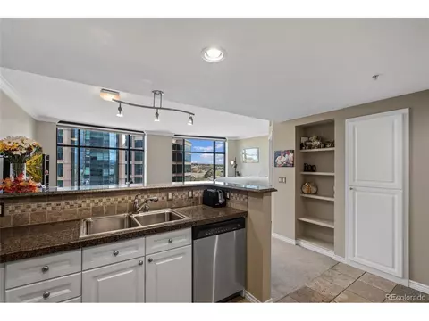 8100 E Union Ave #601, Denver, CO 80237 photo 9