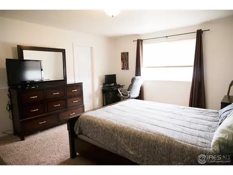 11406 Charles St, Firestone, CO 80504 photo 10