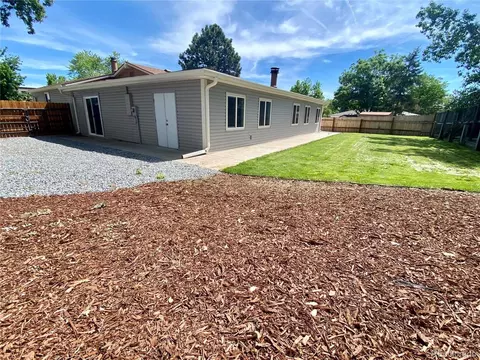 16384 E Brunswick Pl, Aurora, CO 80013 photo 32