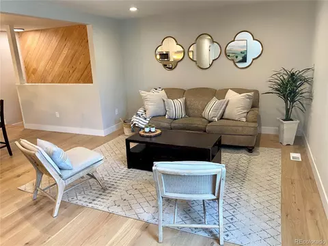 16384 E Brunswick Pl, Aurora, CO 80013 photo 2