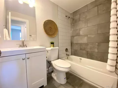 16384 E Brunswick Pl, Aurora, CO 80013 photo 18