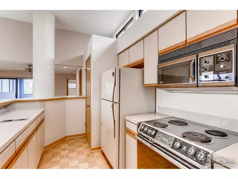 3805 Northbrook Dr #E, Boulder, CO 80304 photo 11