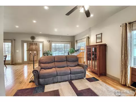 322 Jackson Ave, Firestone, CO 80520 photo 3