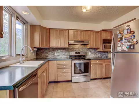 255 Cherokee Rd, Lyons, CO 80540 photo 5