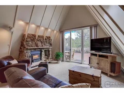 255 Cherokee Rd, Lyons, CO 80540 photo 4