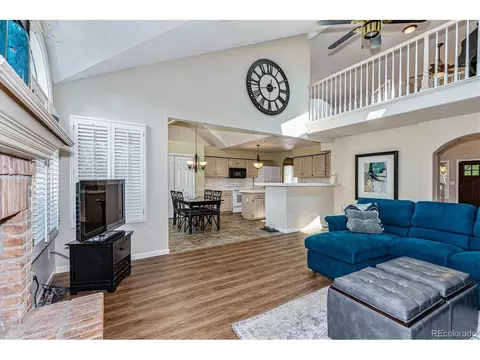 19070 E Low Cir, Aurora, CO 80015 photo 7