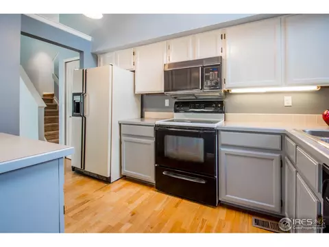 4885 Darwin Ct, Boulder, CO 80301 photo 9