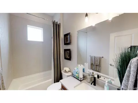 9391 Crestone St, Arvada, CO 80007 photo 5