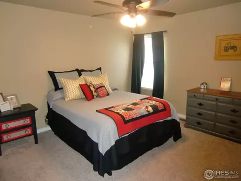 5481 Shoshone Dr, Frederick, CO 80504 photo 17