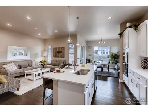 4447 Maxwell Ave, Longmont, CO 80503 photo 3