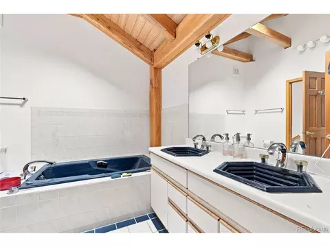 Bath - 9573 Fox Valley Dr, Morrison, CO 80465 photo 3 of 3
