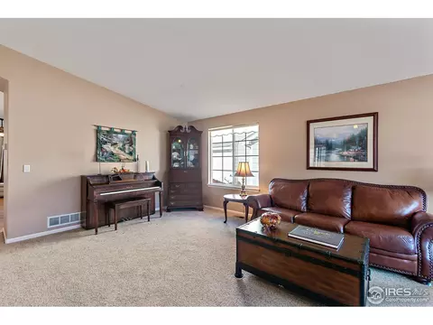 18428 E Amherst Dr, Aurora, CO 80013 photo 4
