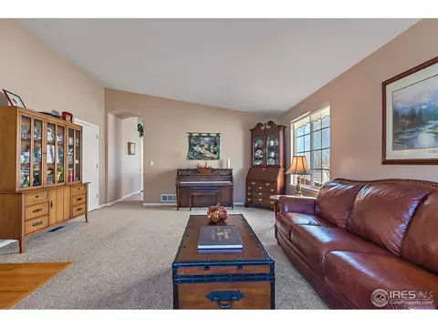 18428 E Amherst Dr, Aurora, CO 80013 photo 2