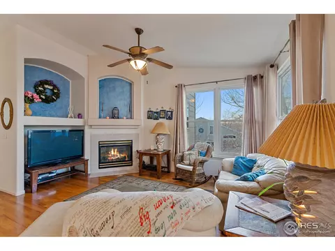 18428 E Amherst Dr, Aurora, CO 80013 photo 3