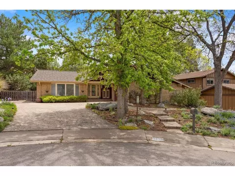 6528 S Oneida Ct, Centennial, CO 80111