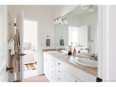 8234 E 25th Dr, Denver, CO 80238 photo 26