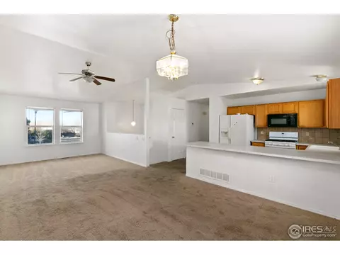 3045 Sunburst Pt, Dacono, CO 80514 photo 10