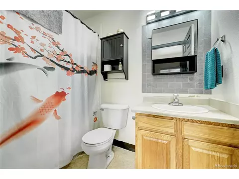 2223 Devonshire Ct, Thornton, CO 80229 photo 10